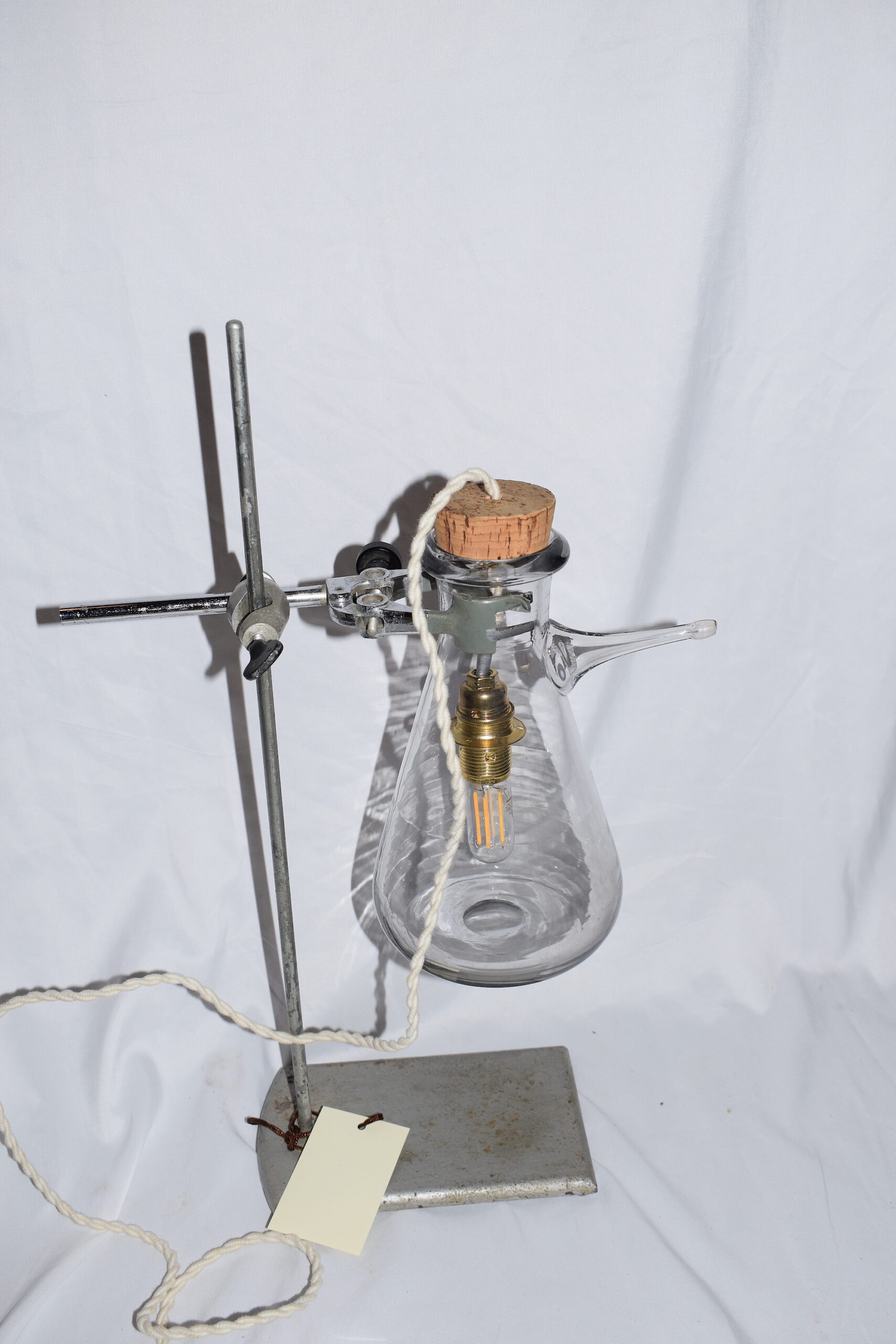 HAND-CRAFTED TABLE LAMP MADE UP OF VINTAGE LAB EQUIPMENT - Image 7