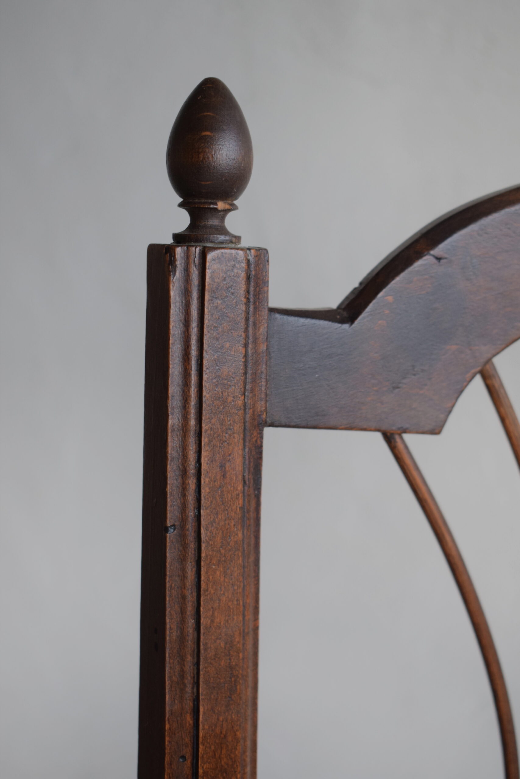A PAIR OF 1930s FRENCH DINING CHAIRS WITH RUSH SITTING - Image 8