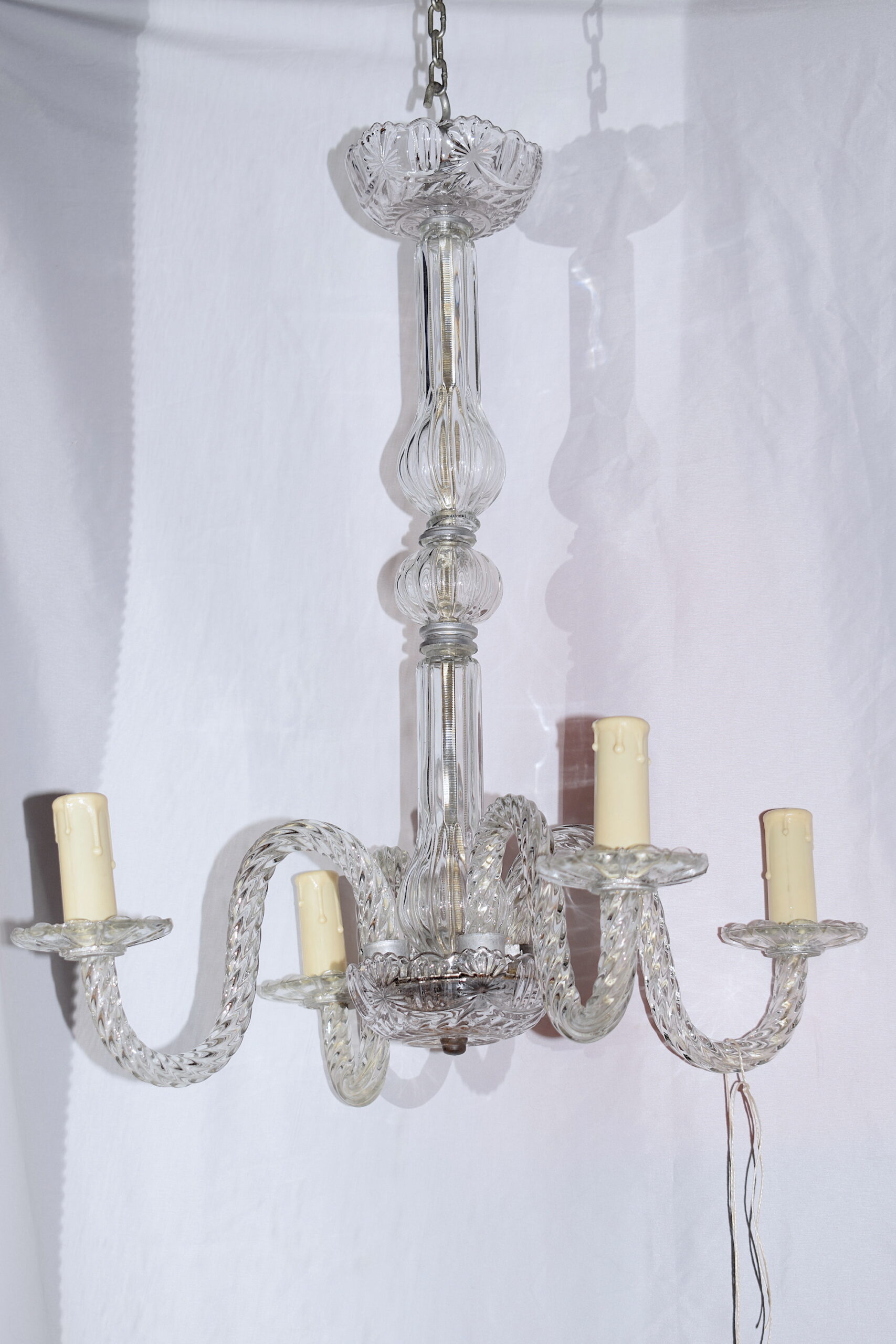 EARLY 20TH CENTURY ITALIAN GLASS CHANDELIER - Image 2