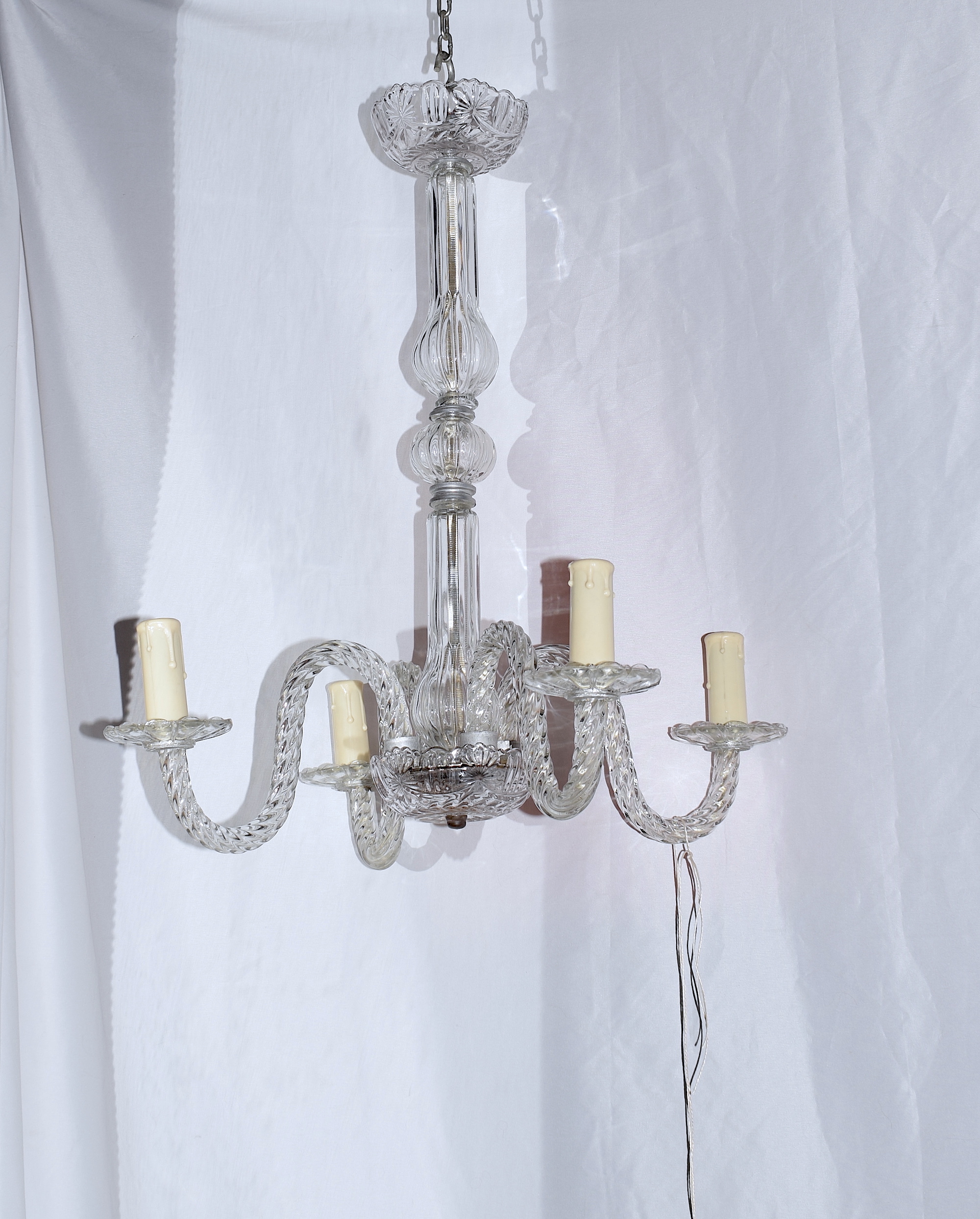 EARLY 20TH CENTURY ITALIAN GLASS CHANDELIER - Image 3